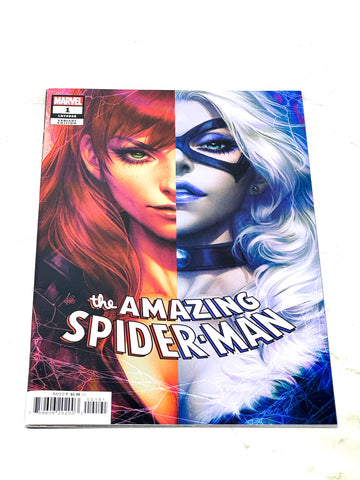 AMAZING SPIDER-MAN VOL.6 #1. VARIANT COVER. VFN+ CONDITION.