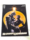 BATMAN/CATWOMAN #11. NM- CONDITION.