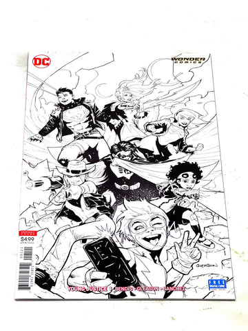 YOUNG JUSTICE VOL.3 #1. VARIANT COVER. VFN+ CONDITION.