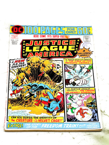 JUSTICE LEAGUE OF AMERICA #113. VG+ CONDITION.
