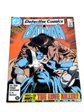 DETECTIVE COMICS #565. FN CONDITION.