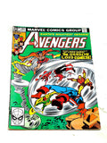 AVENGERS VOL.1 #207. VG+ CONDITION.