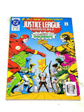 JUSTICE LEAGUE QUARTERLY #8. VFN+ CONDITION.