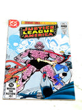 JUSTICE LEAGUE OF AMERICA #206. VFN CONDITION