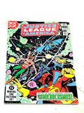 JUSTICE LEAGUE OF AMERICA #213. VFN- CONDITION