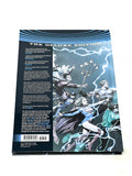 DC UNIVERSE REBIRTH - DELUXE EDITION. VFN- CONDITION