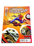 AMAZING SPIDER-MAN #697. VFN+ CONDITION.